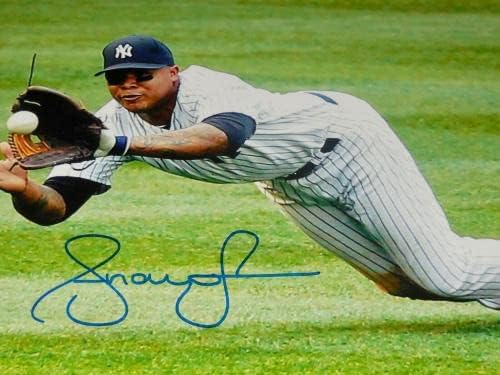 Andruw Jones İmzalı 8x10 Fotoğraf (çerçeveli ve Keçeleşmiş) - New York Yankees! - İmzalı MLB Fotoğrafları